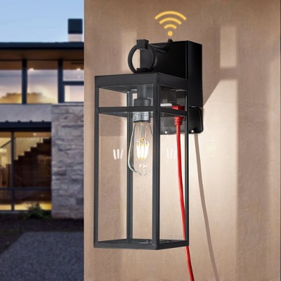 ALOADECOR 1 Light Black Dusk to Dawn Sensor Outdoor Wall Lantern Coach Sconces Light with Clear Glass and built-in GFCI Outlets
