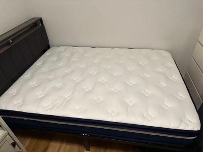 Guest review image 1 of 3, zoom in