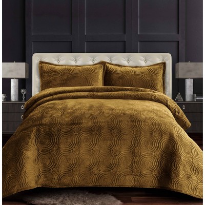 Capri Medallion Velvet Oversized Solid Quilt Set - Tribeca Living