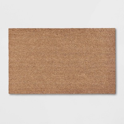1'6"x2'6" Solid Doormat Beige - Room Essentials™