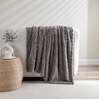 Kate Aurora Leylani Ultra Soft & Plush Luxurious Accent Throw Blanket - 50 in. W x 60 in. L - Silver