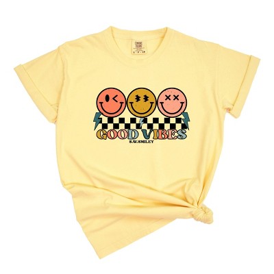 Simply Sage Market S.W.Smiley Checkered Good Vibes Smiley Face Garment Dyed Tee