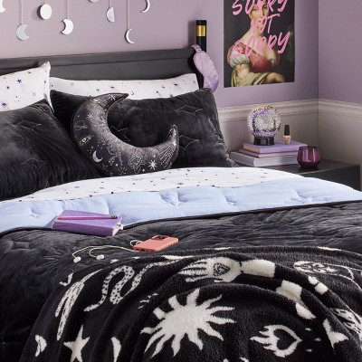 The Dreamer Bedroom Collection
