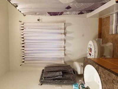 Guest review image 1 of 2, zoom in