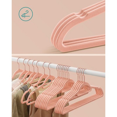 100-Pack Velvet Hangers with 360° Swivel Hook, Non-Slip & Slim Design for Coats, Shirts, Dresses, Pants – Rose Gold, Coral Pink