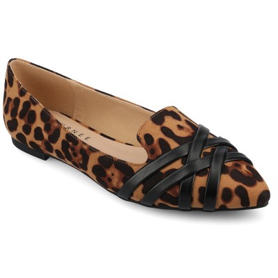Journee Women's Mindee Slip On Pointed Toe Loafer Flats