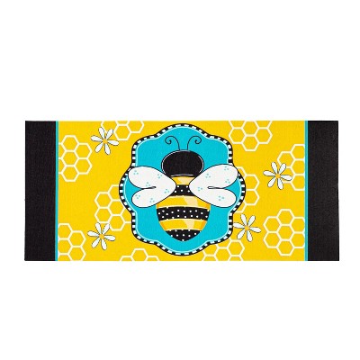 Evergreen Buzzing Bee Sassafras Indoor Outdoor Switch Doormat 1'10"x10" Multicolored