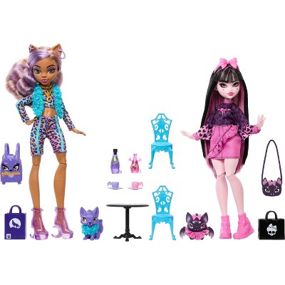 Monster High Two Dolls with Two Pets, Draculaura and Clawdeen Wolf