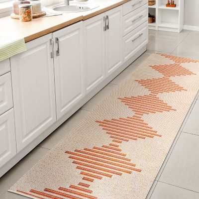 Vinales Diamond Stripe Indoor/Outdoor Area Rug - JONATHAN Y