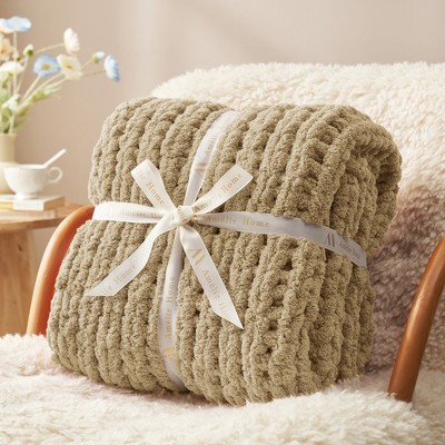 Handmade Chenille Throw Blanket , Chunky Knit Cable Knitted Crochet Blanket-Amelie Home