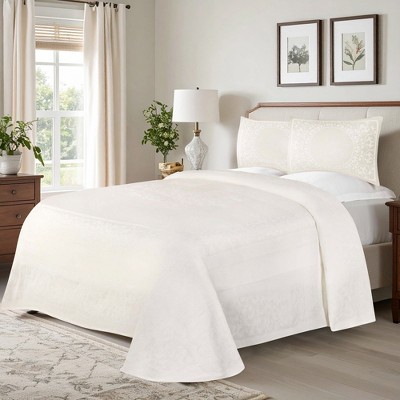 Lightweight Cotton Blend Oversized Jacquard Boho Floral Scroll Bedspread Set by Blue Nile Mills