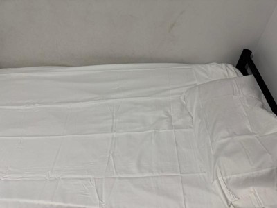 Guest review image 2 of 2, zoom in